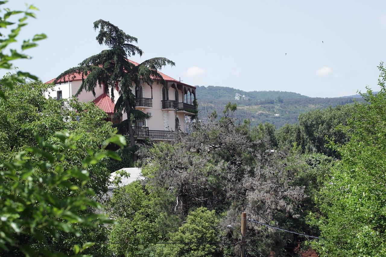 The One Boutique Hotell Tbilisi Exteriör bild