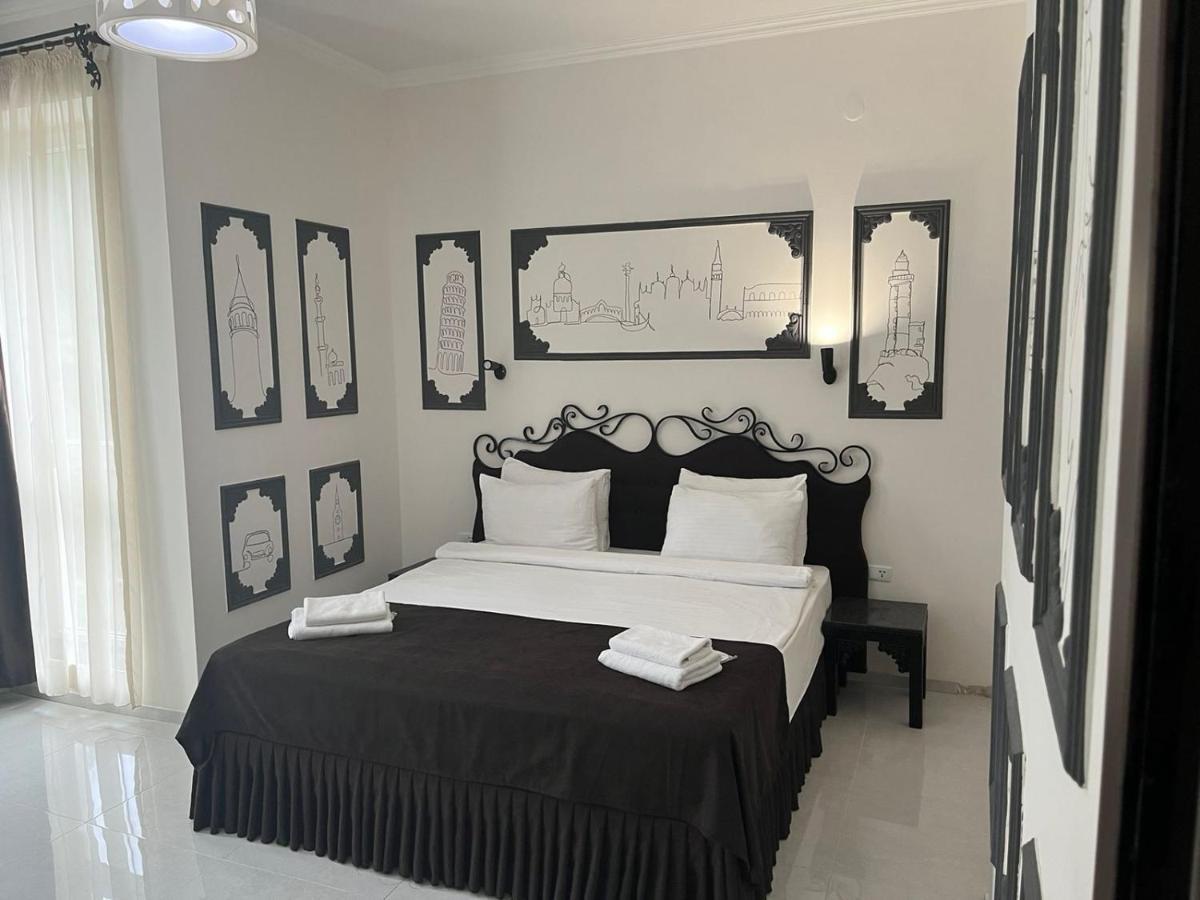 The One Boutique Hotell Tbilisi Exteriör bild