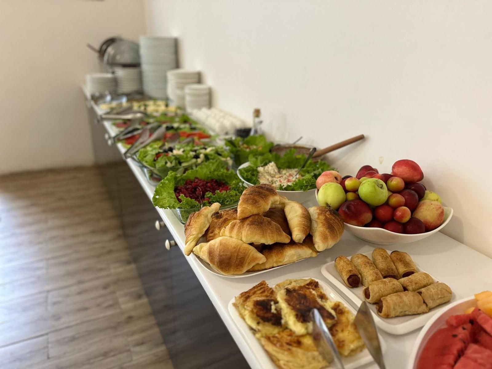 The One Boutique Hotell Tbilisi Exteriör bild