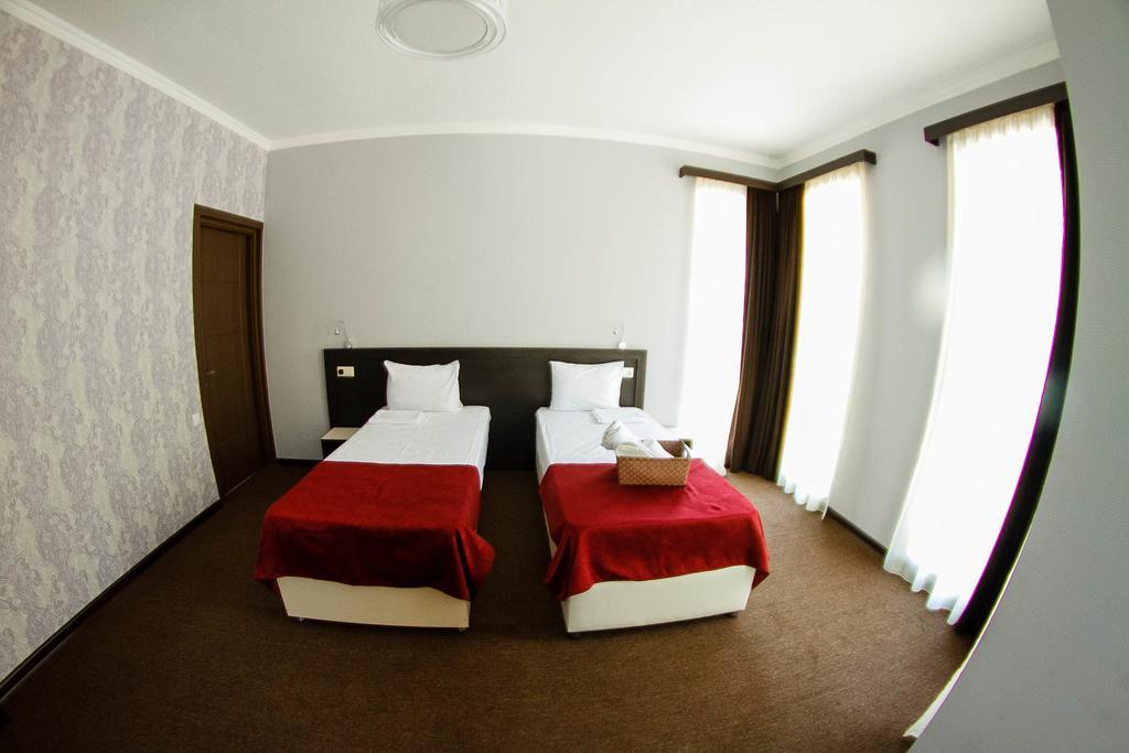 The One Boutique Hotell Tbilisi Exteriör bild